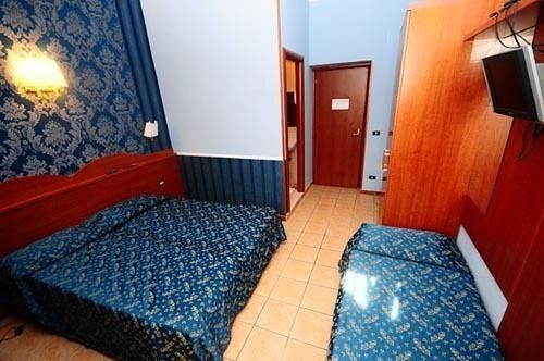 Termini Station Rooms Roma Exterior foto