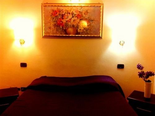 Termini Station Rooms Roma Exterior foto